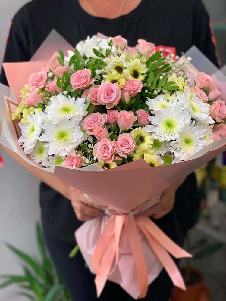 Букет цветов из: Розы и Хризантемы в Акбулаке