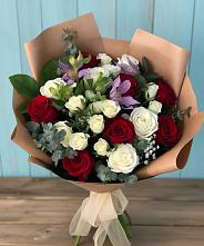 Букет цветов из:  Розы и Альстромерии в Акбулаке